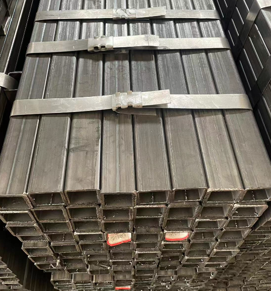 扬州工业用梯子 镀锌管焊接梯子 铁梯子方管梯